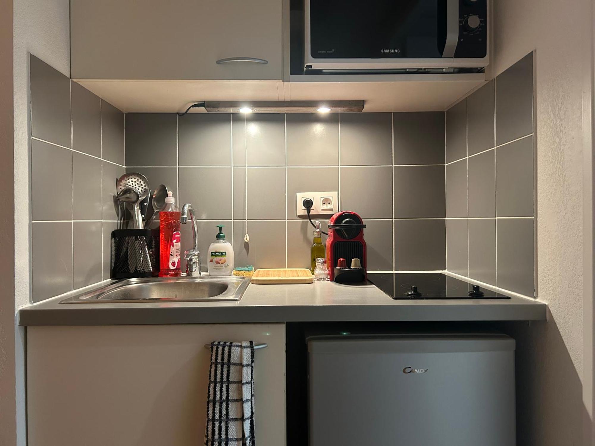 Appart'Hotel - Gare Tgv - アヴィニョン エクステリア 写真